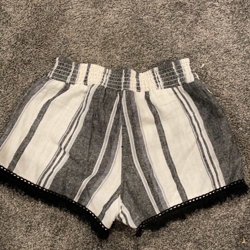 Comfy shorts - Picture 2 of 2